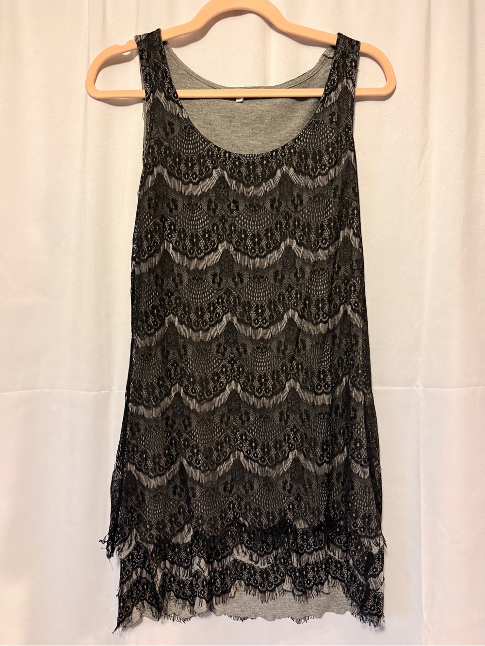 Sleeveless Black Lace Overlay Women's Dress